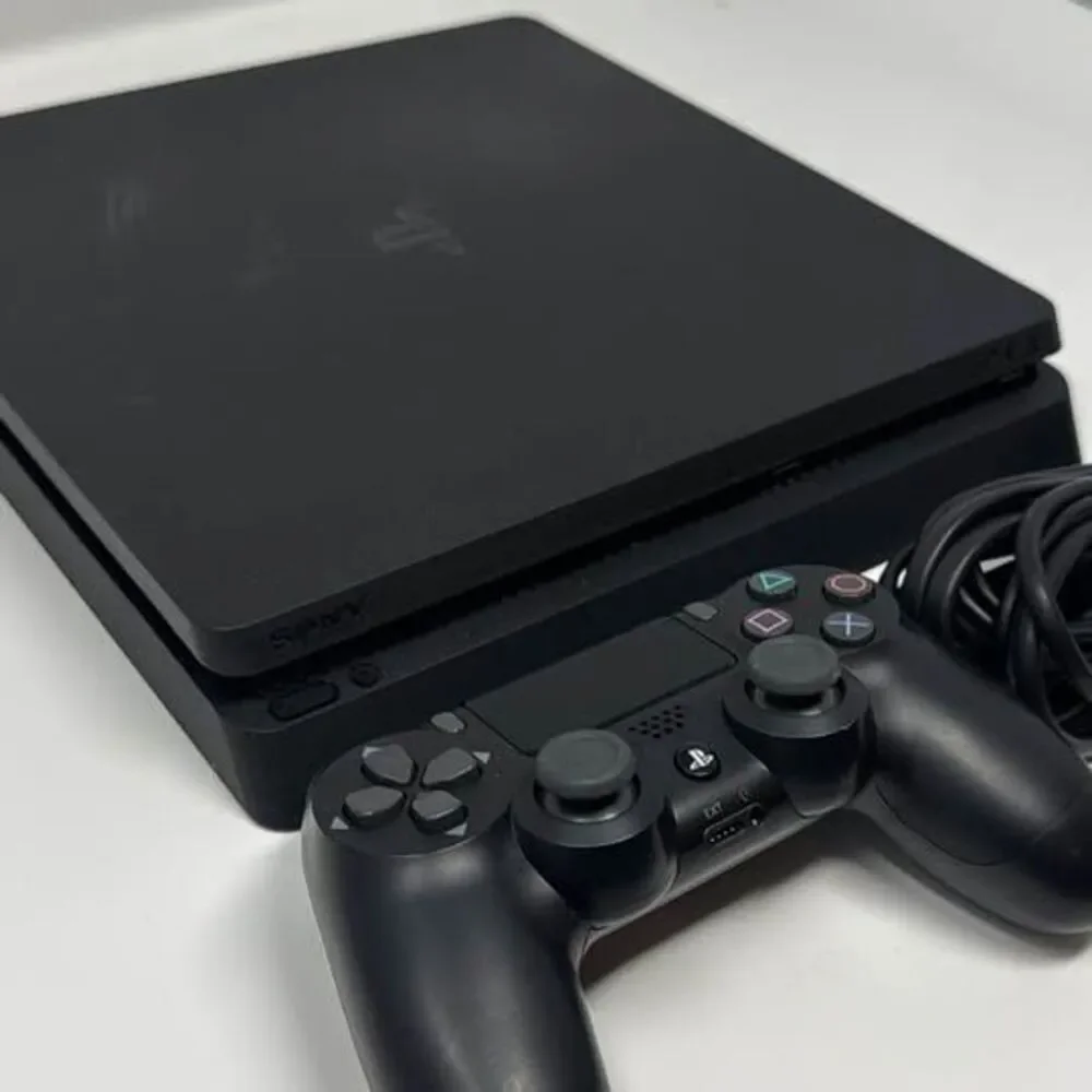 PS4 slim 500 gb complete and working
